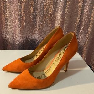 Orange PUMP heel